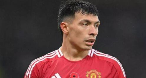 مانشستر يونايتد يعلن عودة ليساندرو مارتينيز أمام فريق بودو جليمت بالدوري الأوروبي